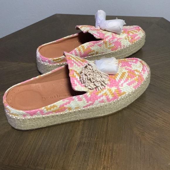 Kenneth Cole Sandals (J222) - Picture 3 of 9